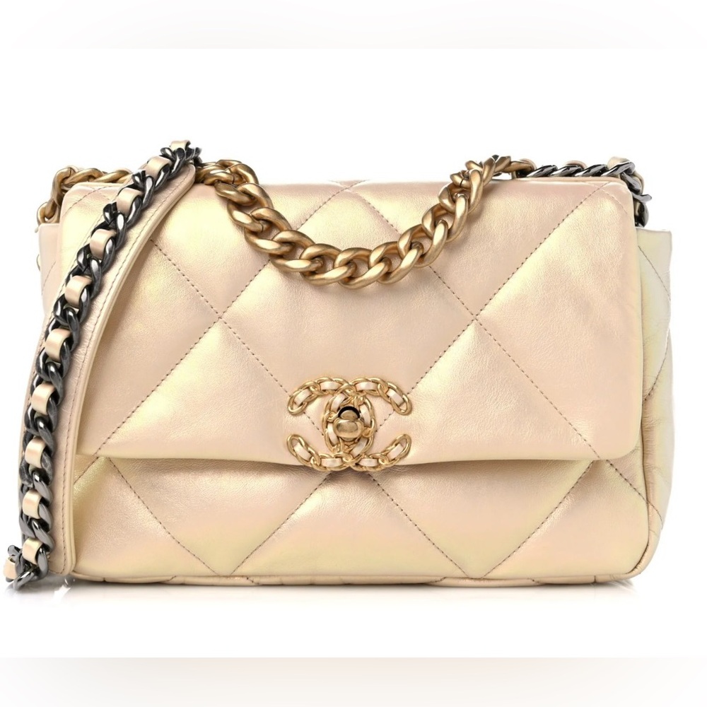 Chanel 19 shiny iridescent calfskin gold/pink